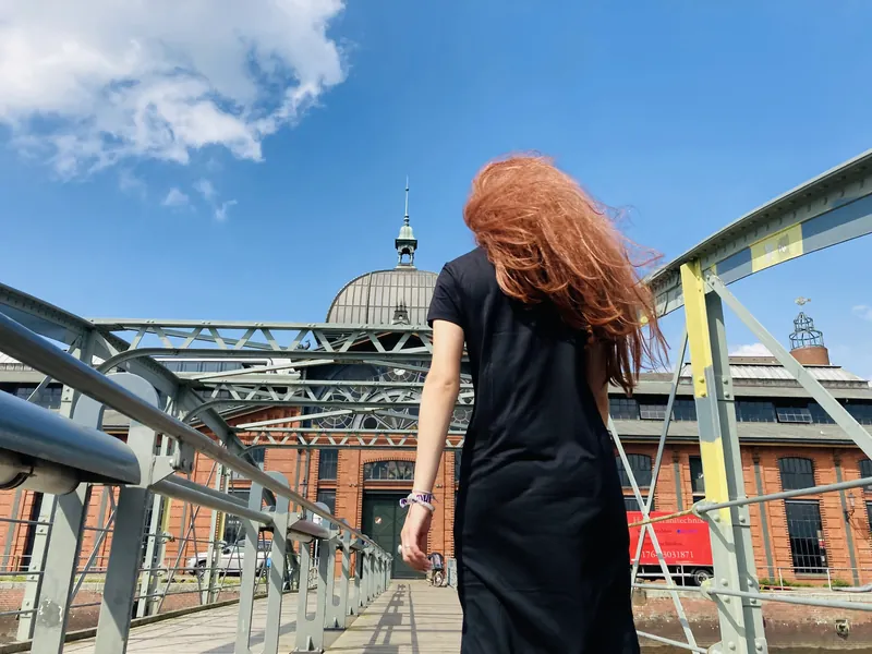 Making Of: ANNA BLUME